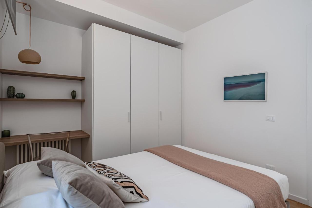 Milano Apartments S Agostino - Porta Genova Bagian luar foto