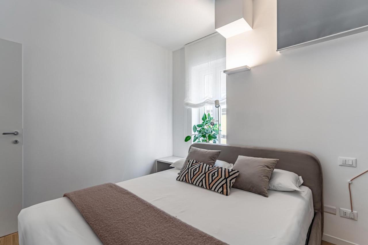 Milano Apartments S Agostino - Porta Genova Bagian luar foto