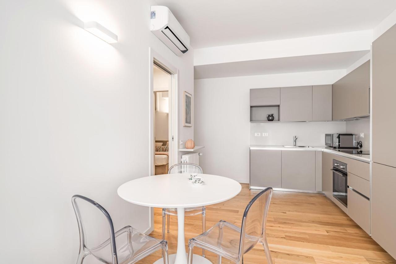 Milano Apartments S Agostino - Porta Genova Bagian luar foto