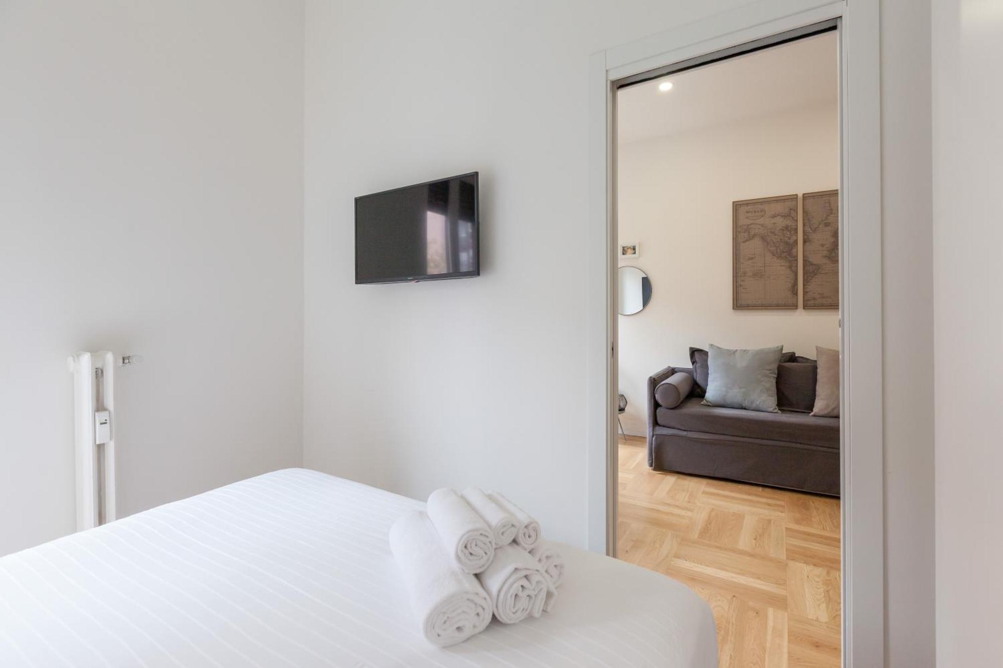 Milano Apartments S Agostino - Porta Genova Bagian luar foto
