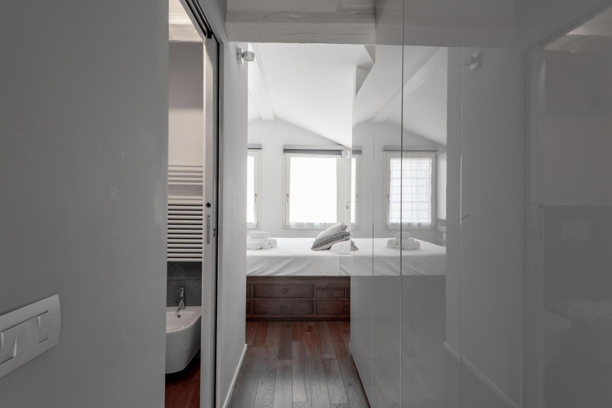 Milano Apartments S Agostino - Porta Genova Bagian luar foto