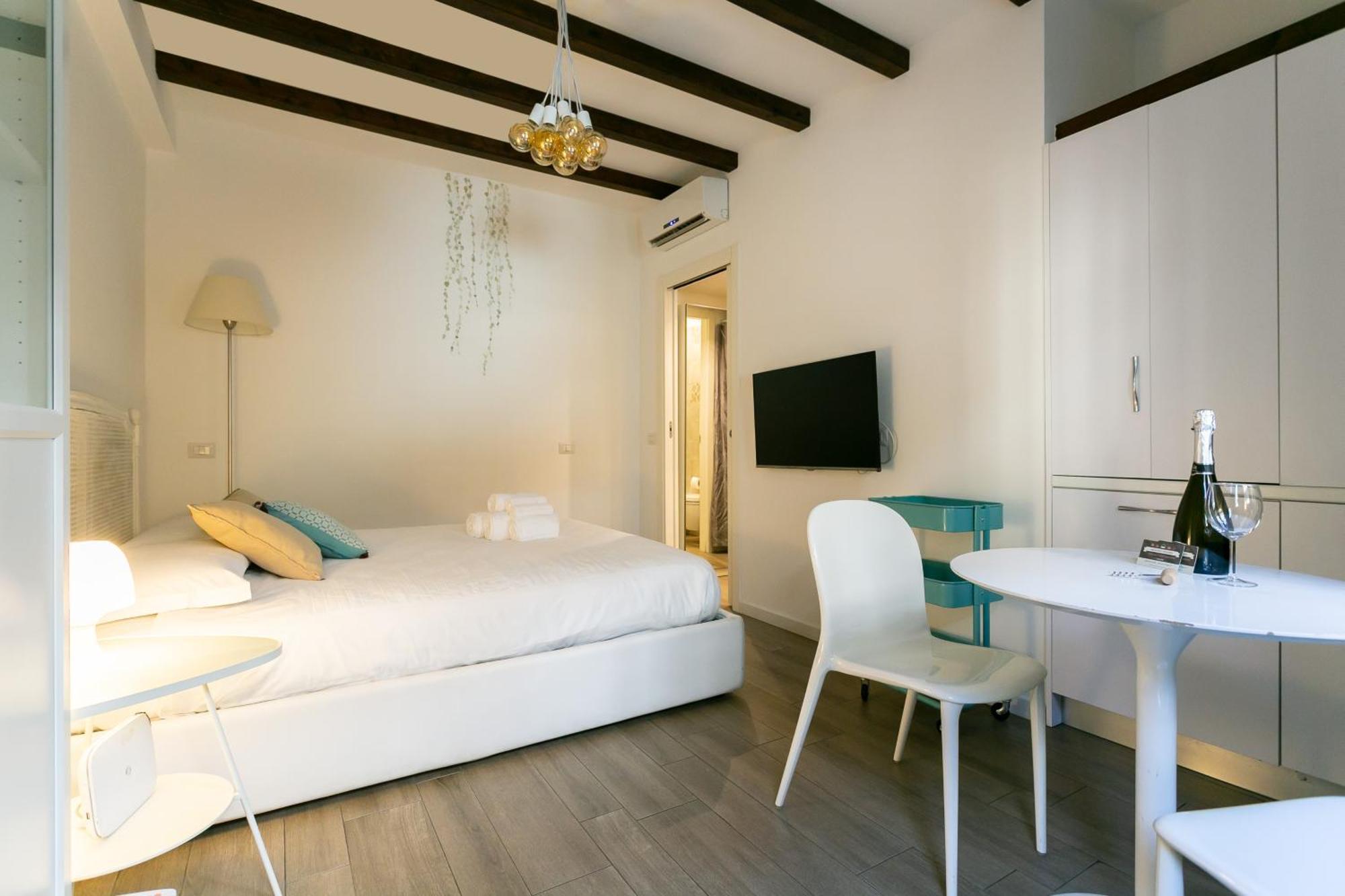 Milano Apartments S Agostino - Porta Genova Bagian luar foto
