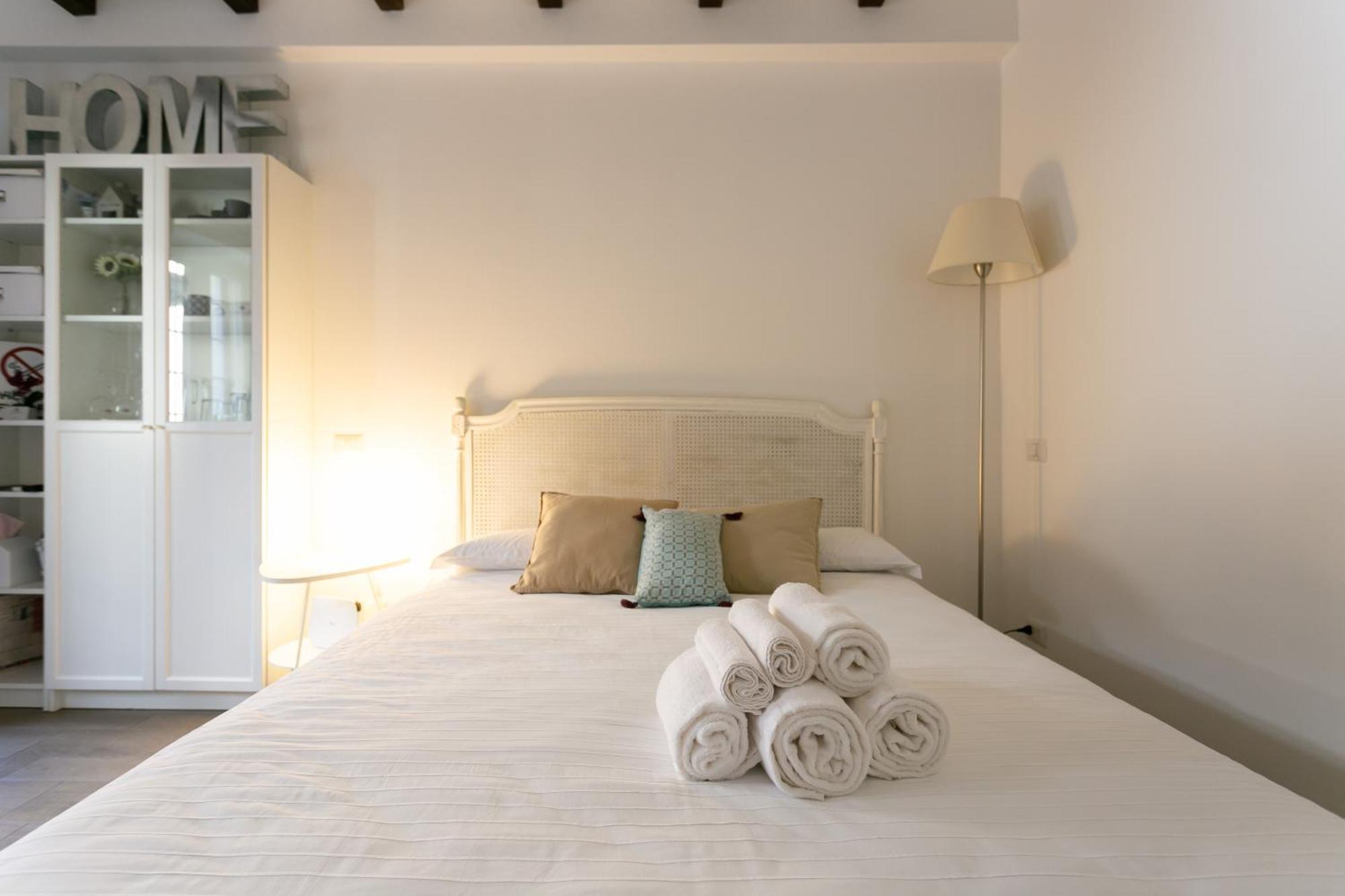 Milano Apartments S Agostino - Porta Genova Bagian luar foto